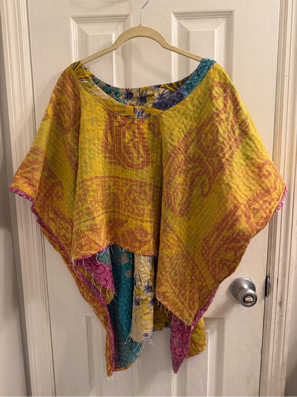 Reversible Kantha High-Low Top - Picture 6 of 8